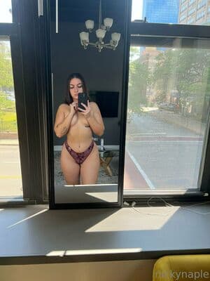Click to view full size Nickynaple Nude Leaks 3 Photos