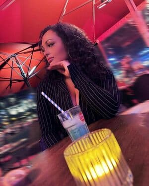 Click to view full size Real April Nude Leaks 44 Photos