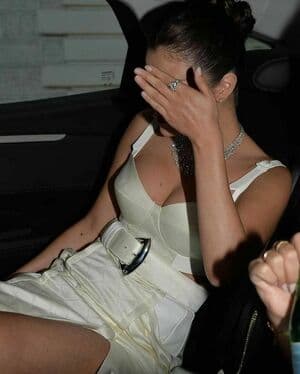 Click to view full size Selena Gomez Nude Leaks 4 Photos