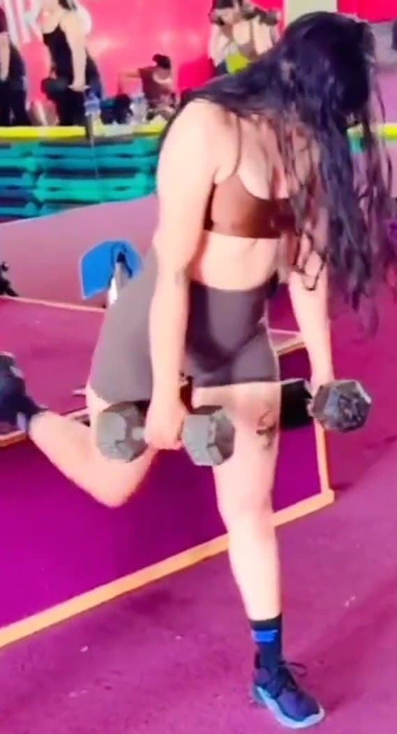 Click to view full size Bffs?❤️