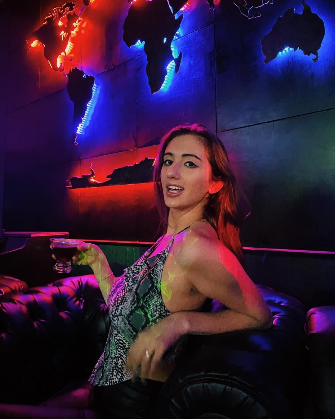 Click to view full size College Crush Lisa Sandson (@lisa.sandson). Comment your favorite pics.