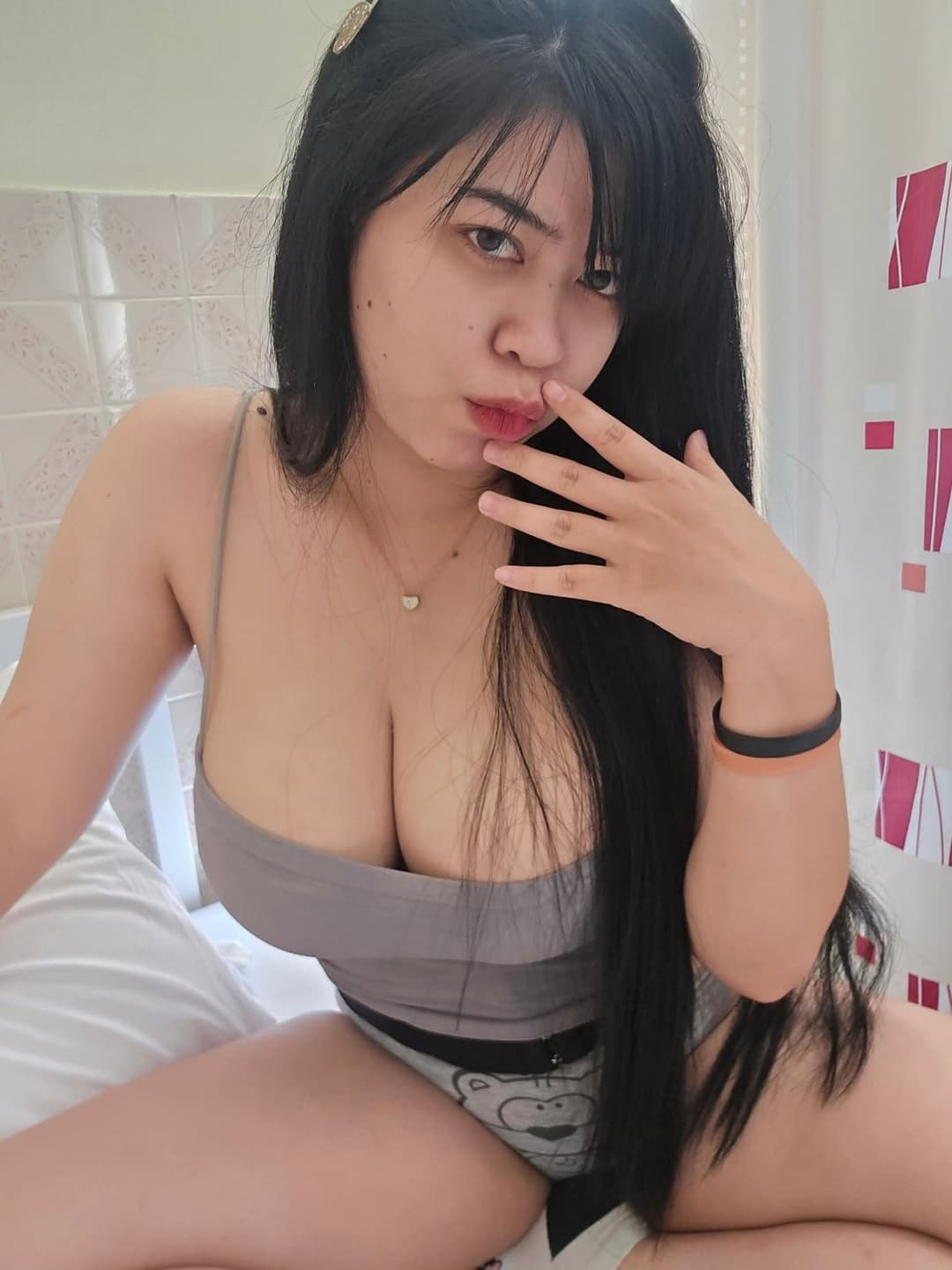 Click to view full size Ploy