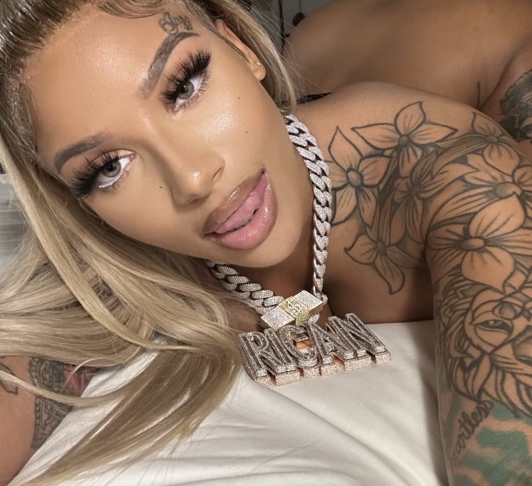 Click to view full size RANDOM PICS #1