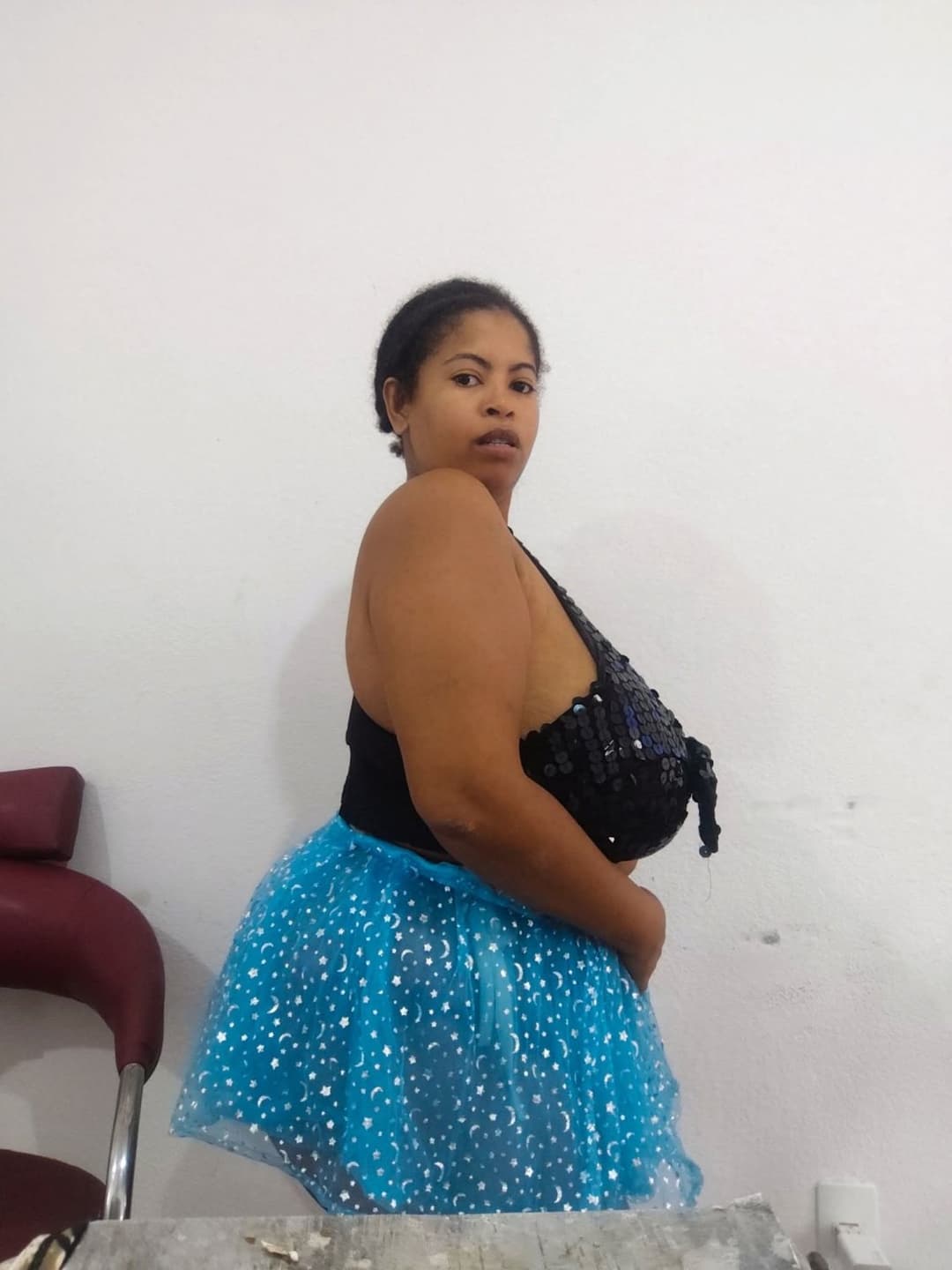 Click to view full size Gordinha tarada e safada