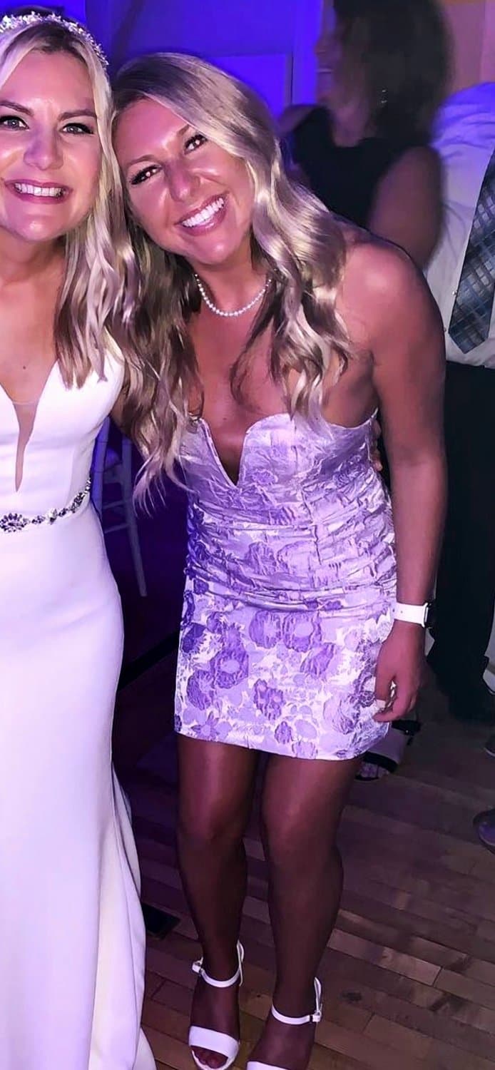 Click to view full size Simone Madlin