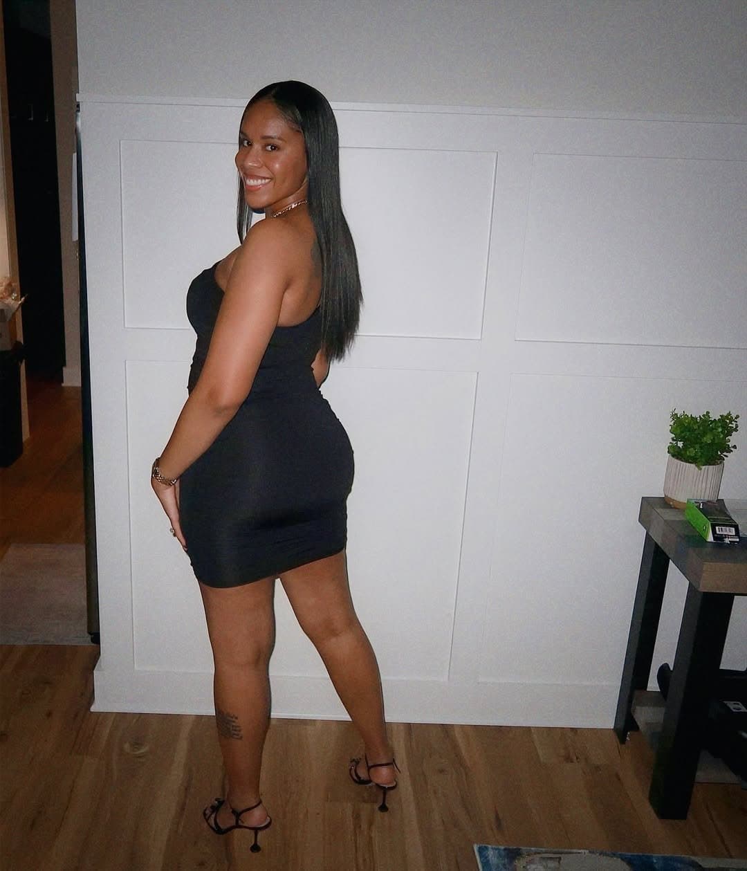 Click to view full size Disclosure #579: Morning showers