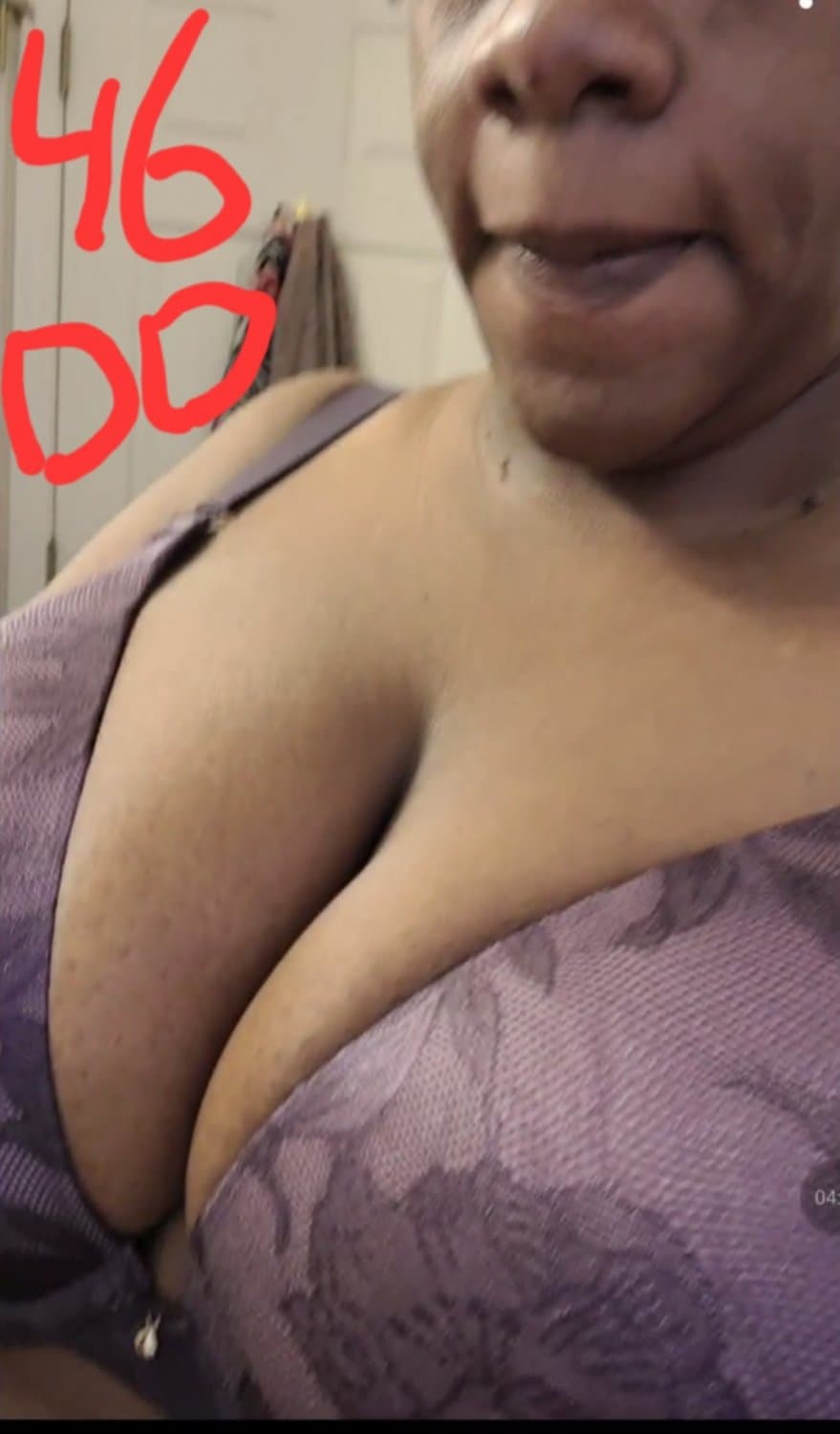 Click to view full size Big Tit Ebony Milf Strikes Again