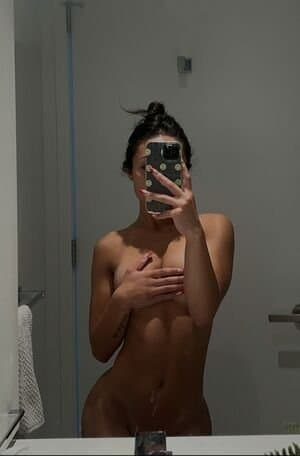 Click to view full size Asian Fitness Model Delia