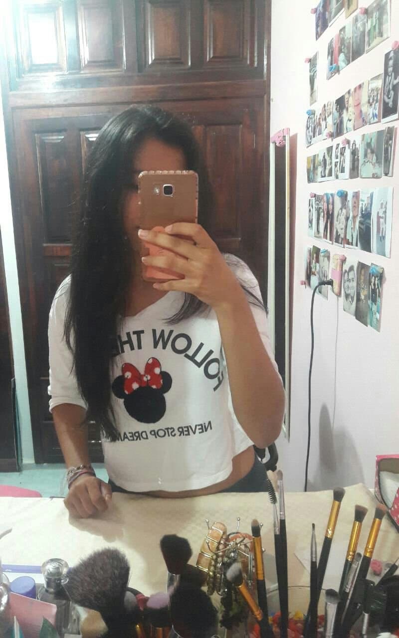 Click to view full size 18yo latina sucking a big cock and getting fucked