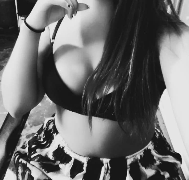 Click to view full size Lindas18??