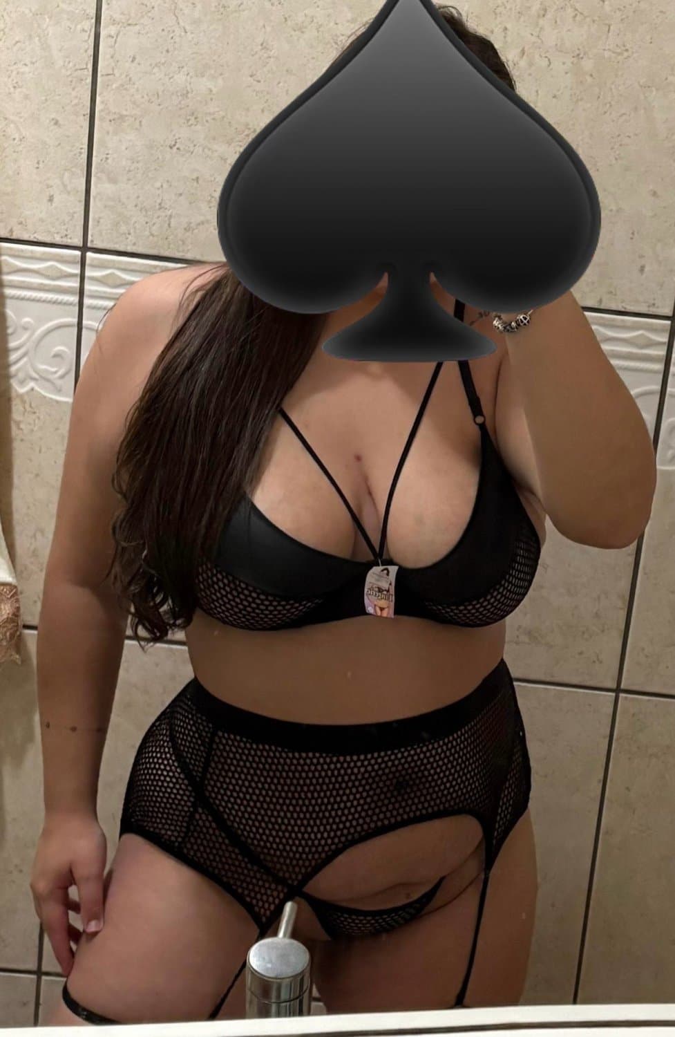 Click to view full size Provando as novas lingeries