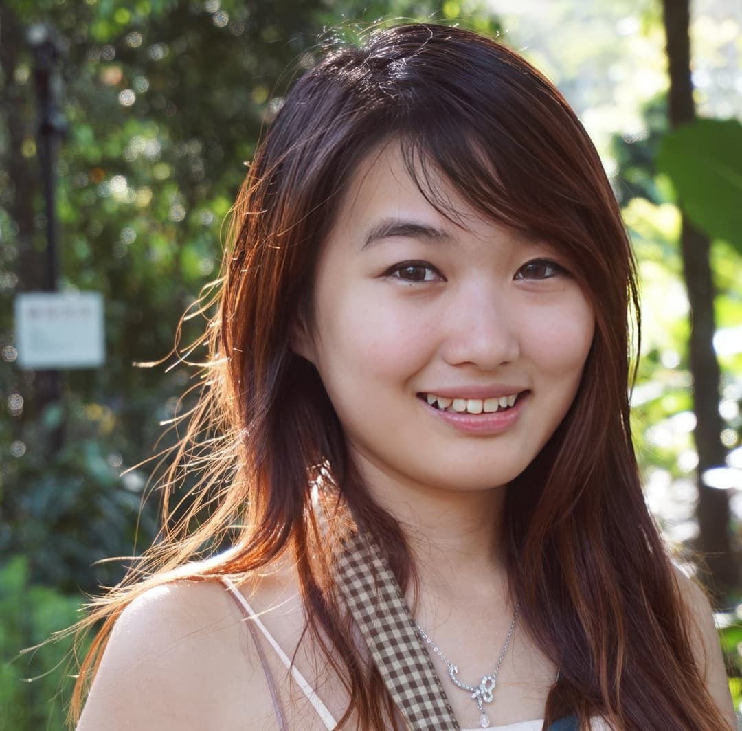 Click to view full size Cute Japanese girl in kimono having sex