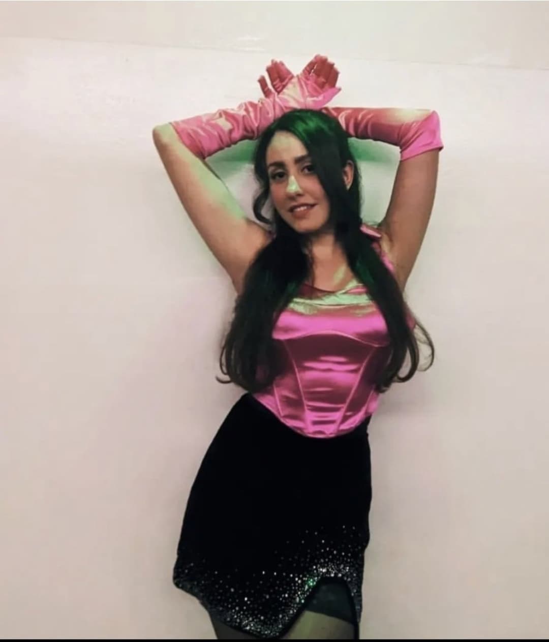 Click to view full size Innocent devout catholic Paulina from Lakewood, CA sends nudes after church.