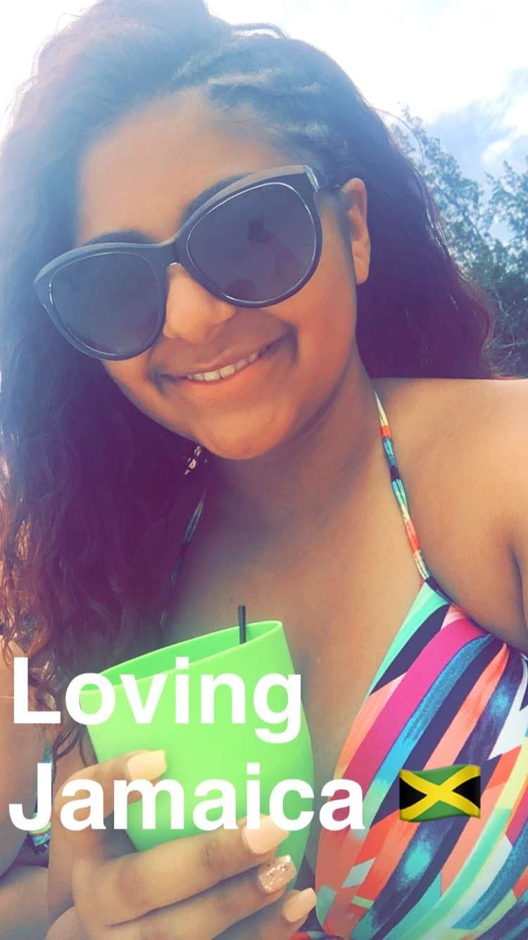 Click to view full size Downstate Thic Latina - Mariah O - P3