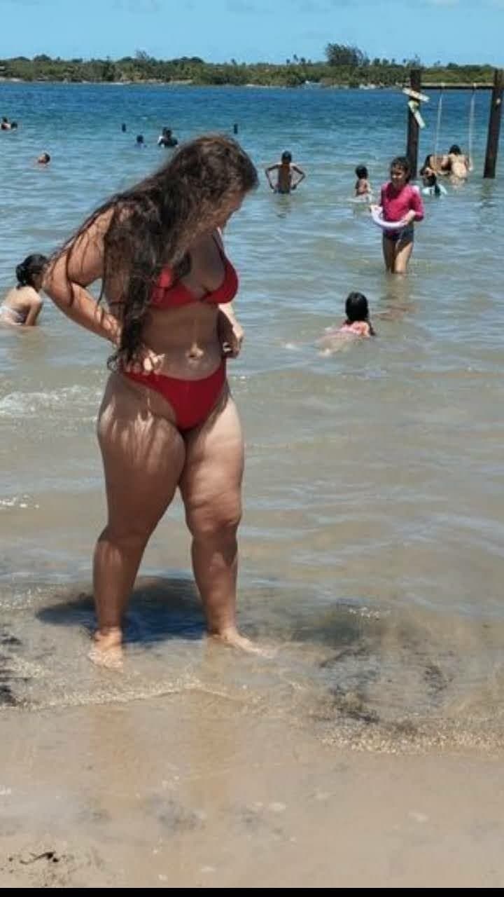 Click to view full size Eduarda - mano vazou a cavala (bonus)