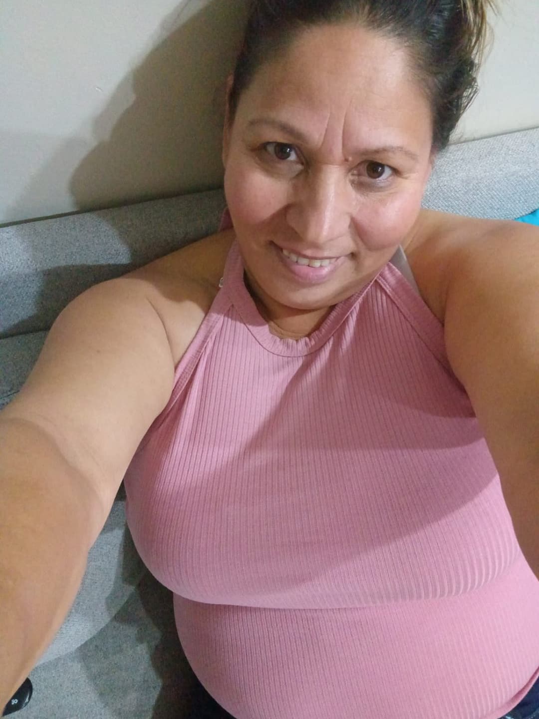 Click to view full size Latina Wife shared with BBC