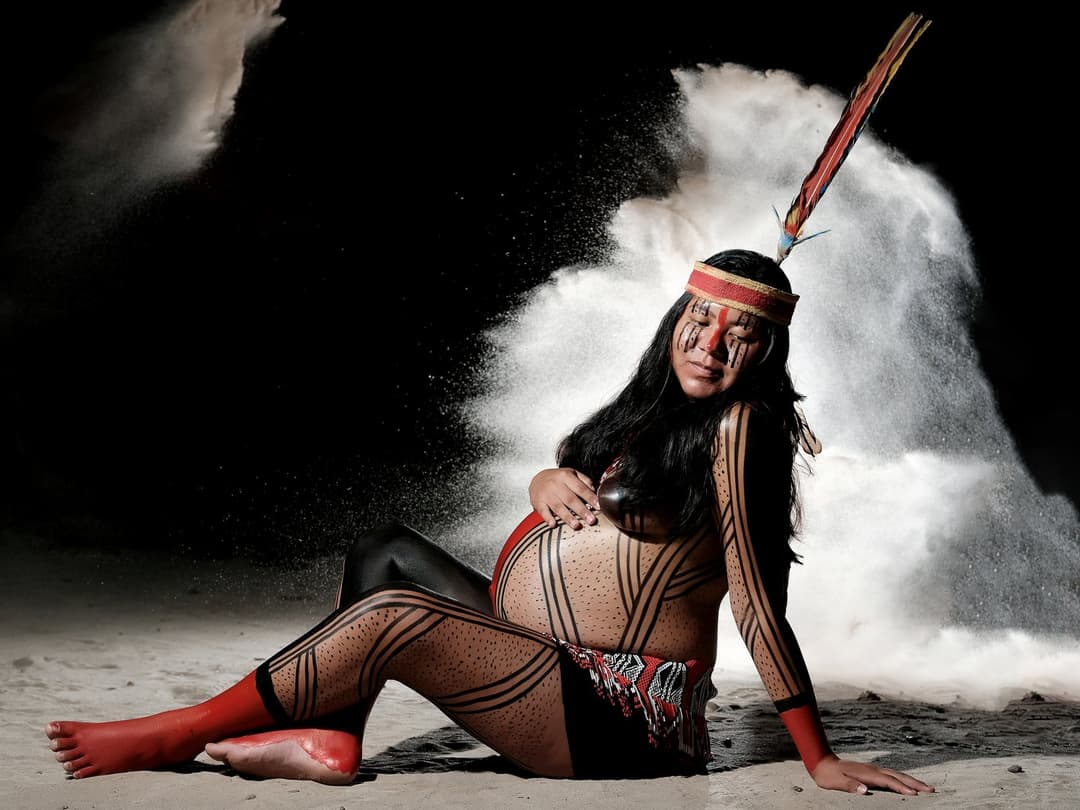Click to view full size Boudoir Maternity Shoot ? Indigenous Edition