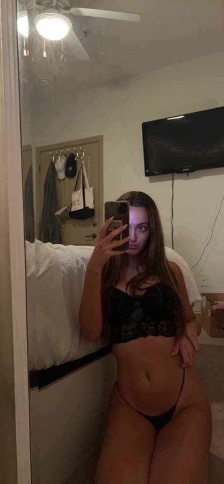 Click to view full size Ķřýśťà