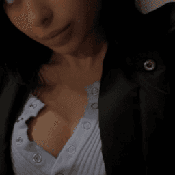 Click to view full size Manar 22 from italy Milano