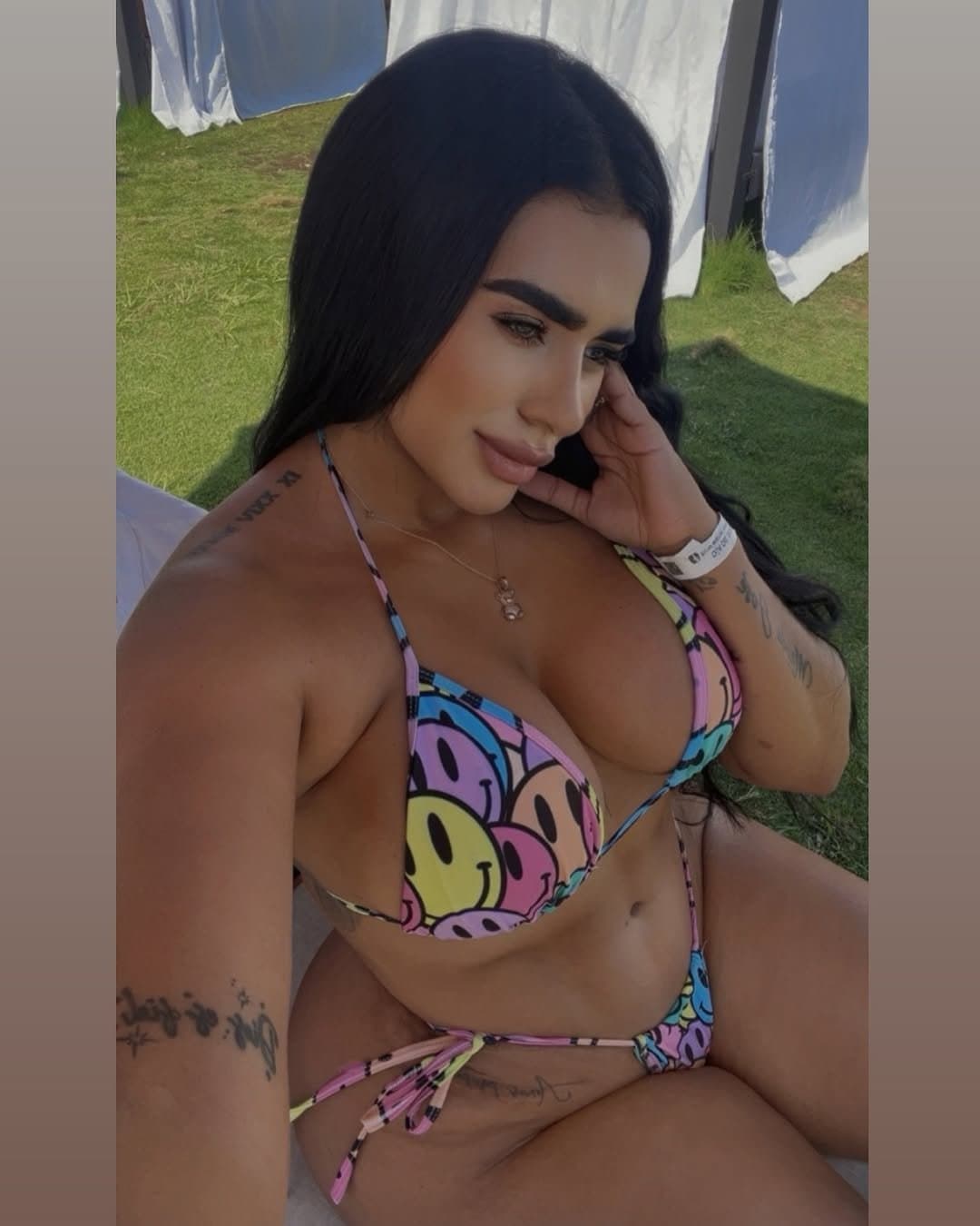 Click to view full size Daniela Cortes, colombiana re culona mama soltera.