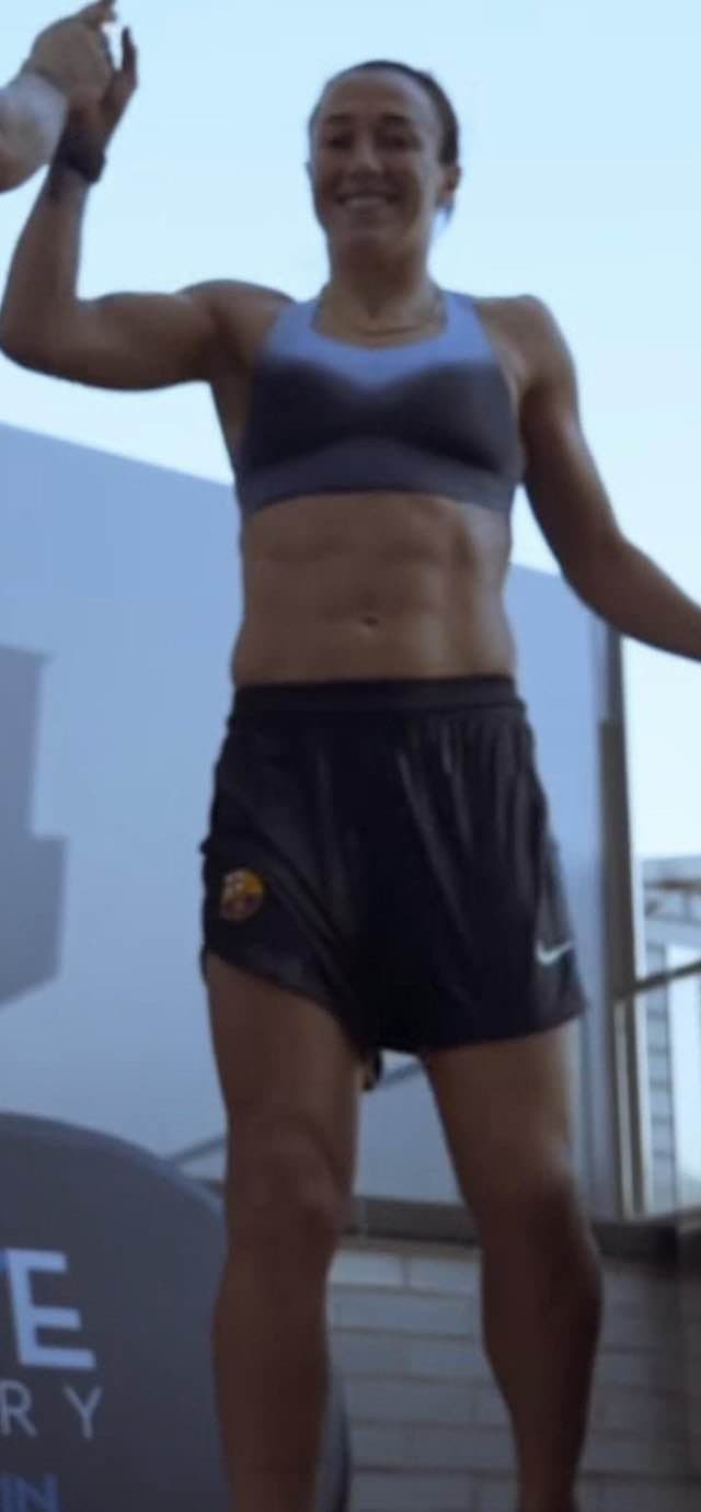 Click to view full size Lucy Bronze