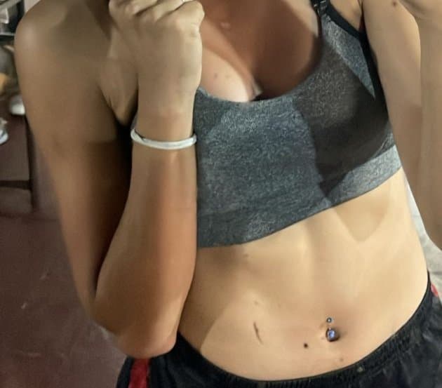 Click to view full size Lindas11??