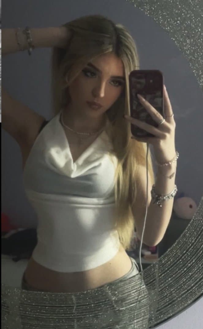 Click to view full size What are you destroying? Ass, pussy, mouth or tits (dm me your answer )