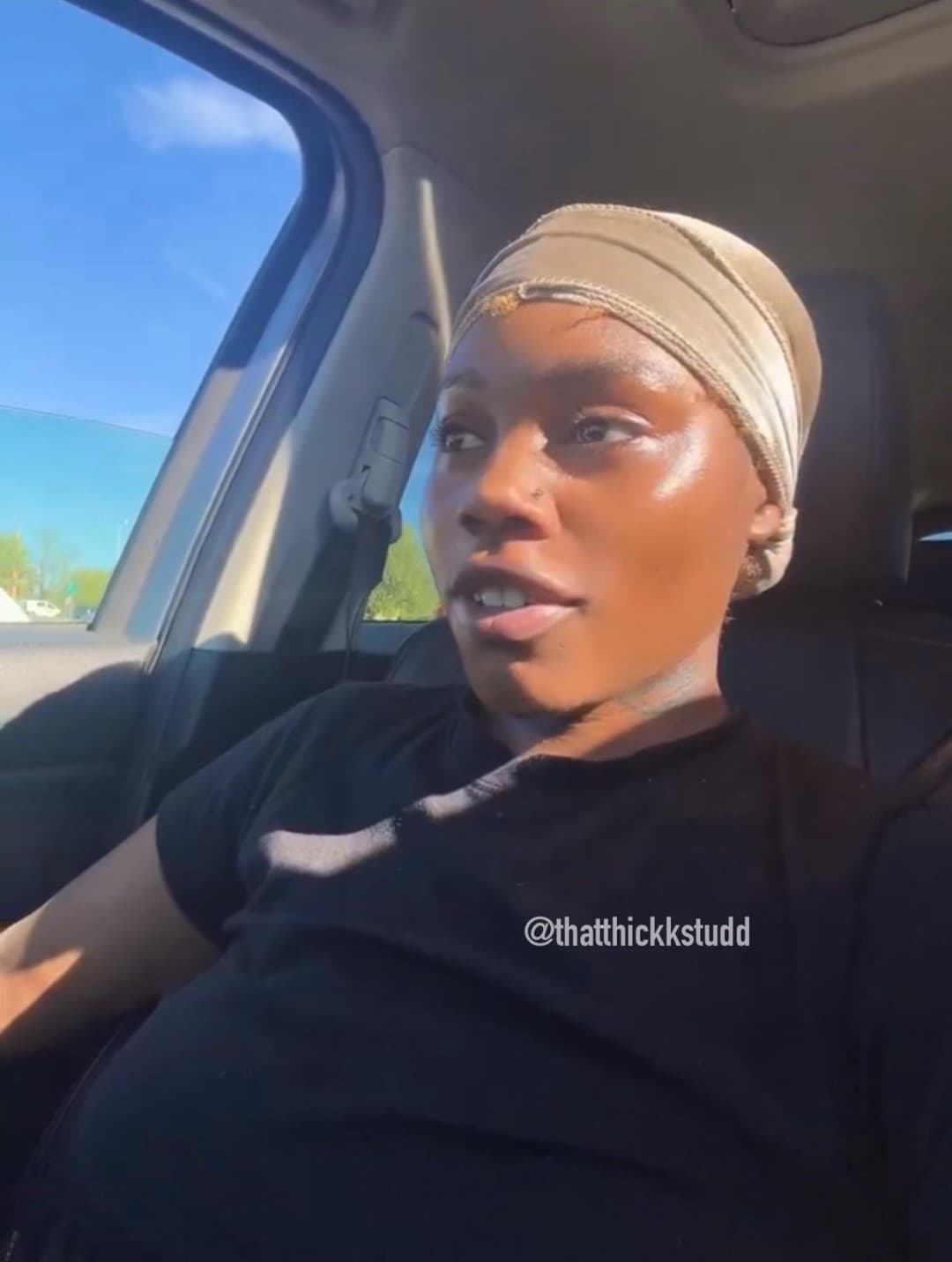 Click to view full size THICK STUD black Big booty Dyke lesbian tomboy