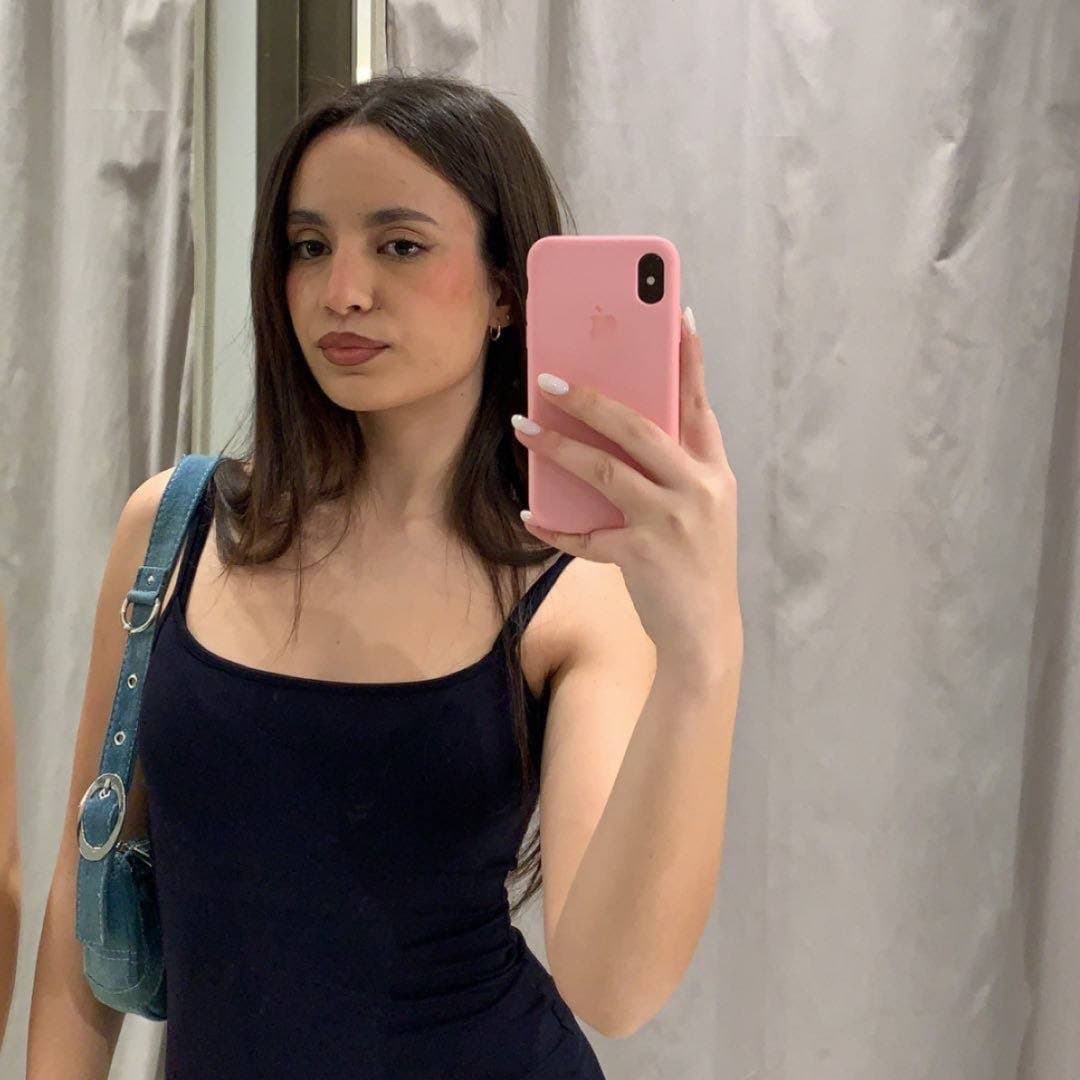 Click to view full size Algerian slut submitted