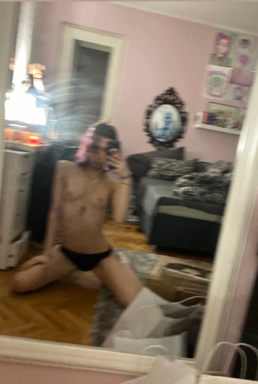 Click to view full size Emo teen nudes