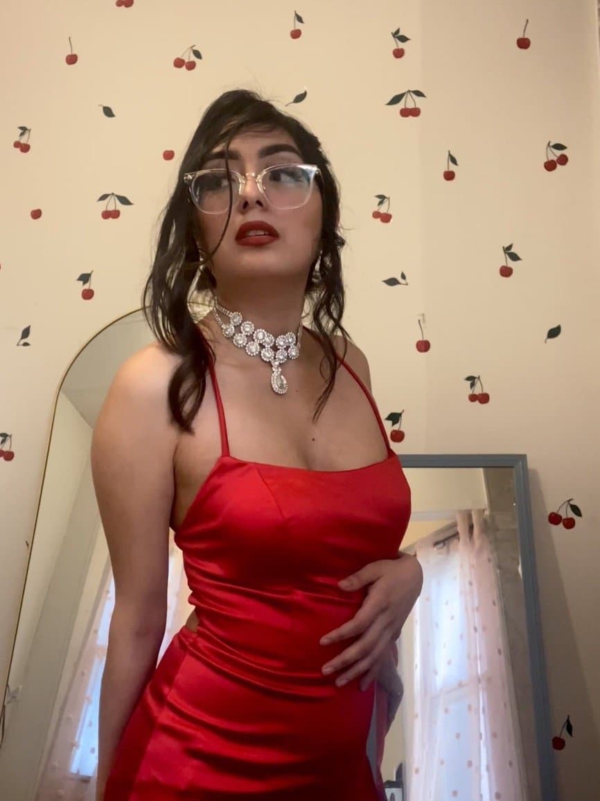 Click to view full size NRI Rich Horny Beautiful Naughty Wife Homemade Full Nude Dress Strip