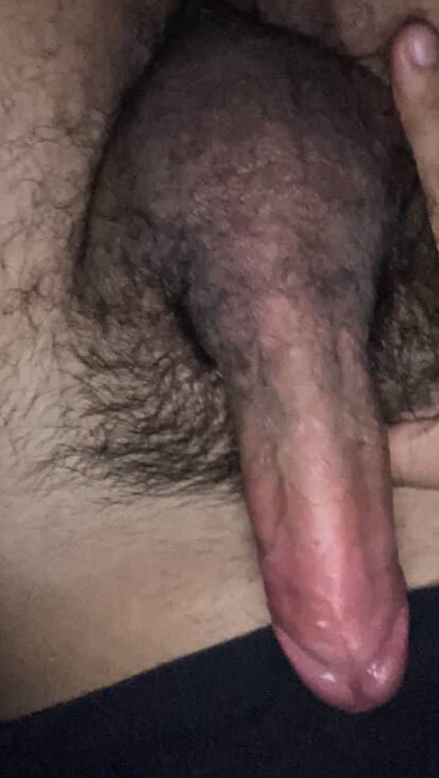 Click to view full size pequeño pene peludo de joven, masturbación y eyaculación