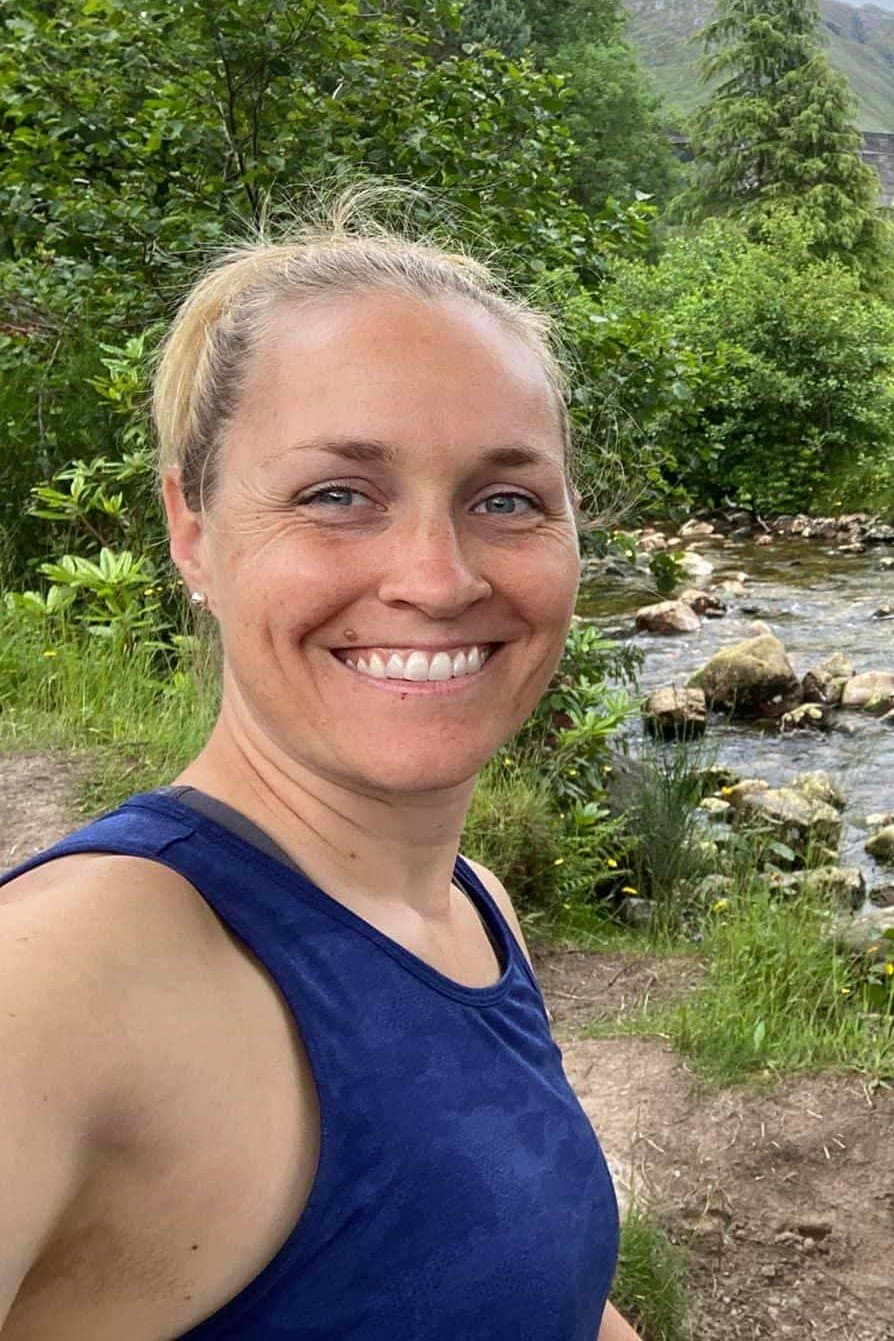 Click to view full size IRL Blonde blasted with cum. Punished with AI