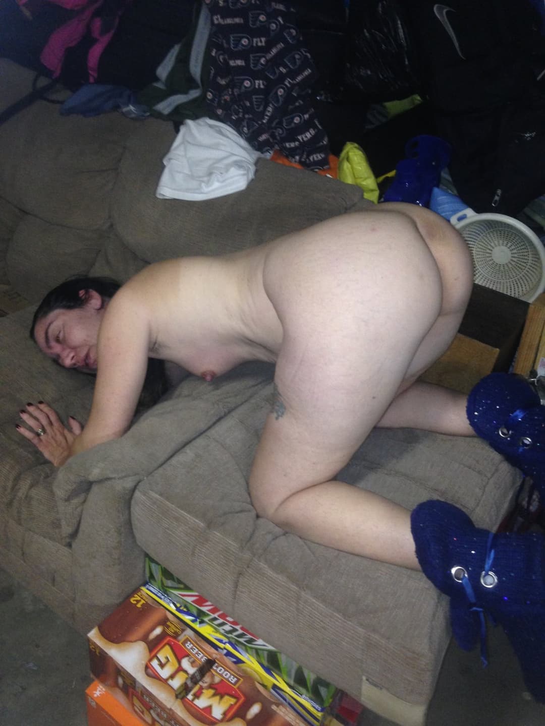 Click to view full size Sub wife Jamie from Penn.