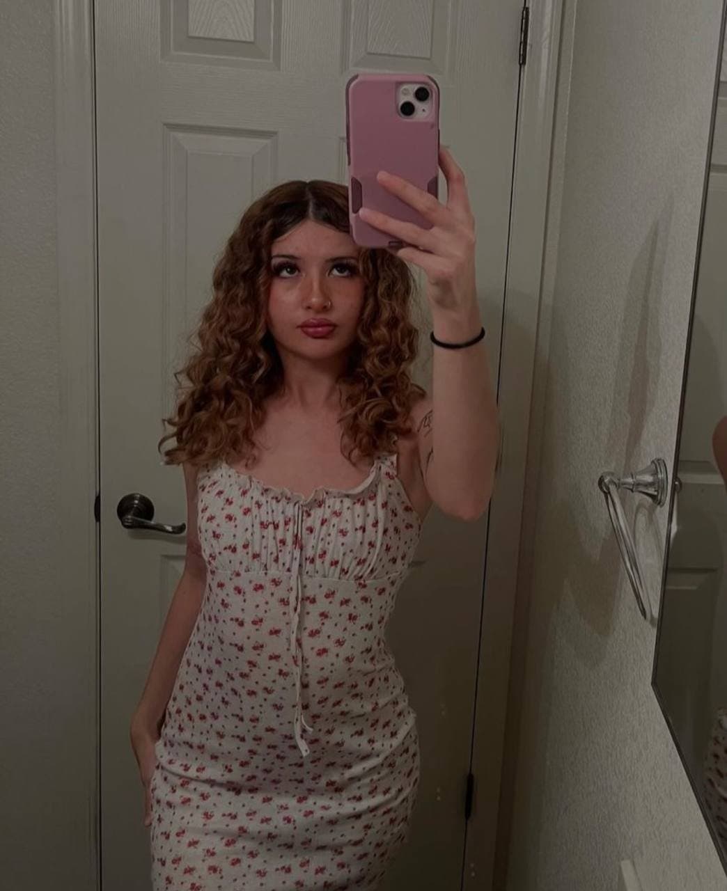 Click to view full size such a cute slut i found shes a gem