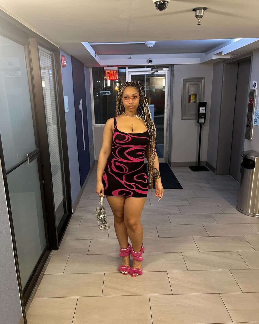 Click to view full size Thic Ass Baddie from Chicago