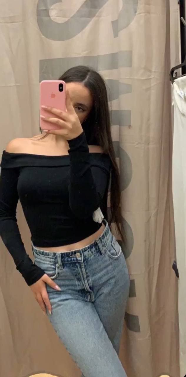 Click to view full size Algerian slut submitted