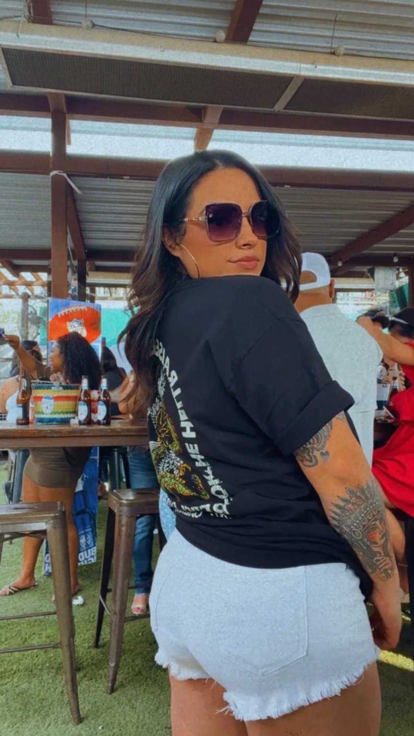 Click to view full size Moe has a strangle hold on me ? (NN)