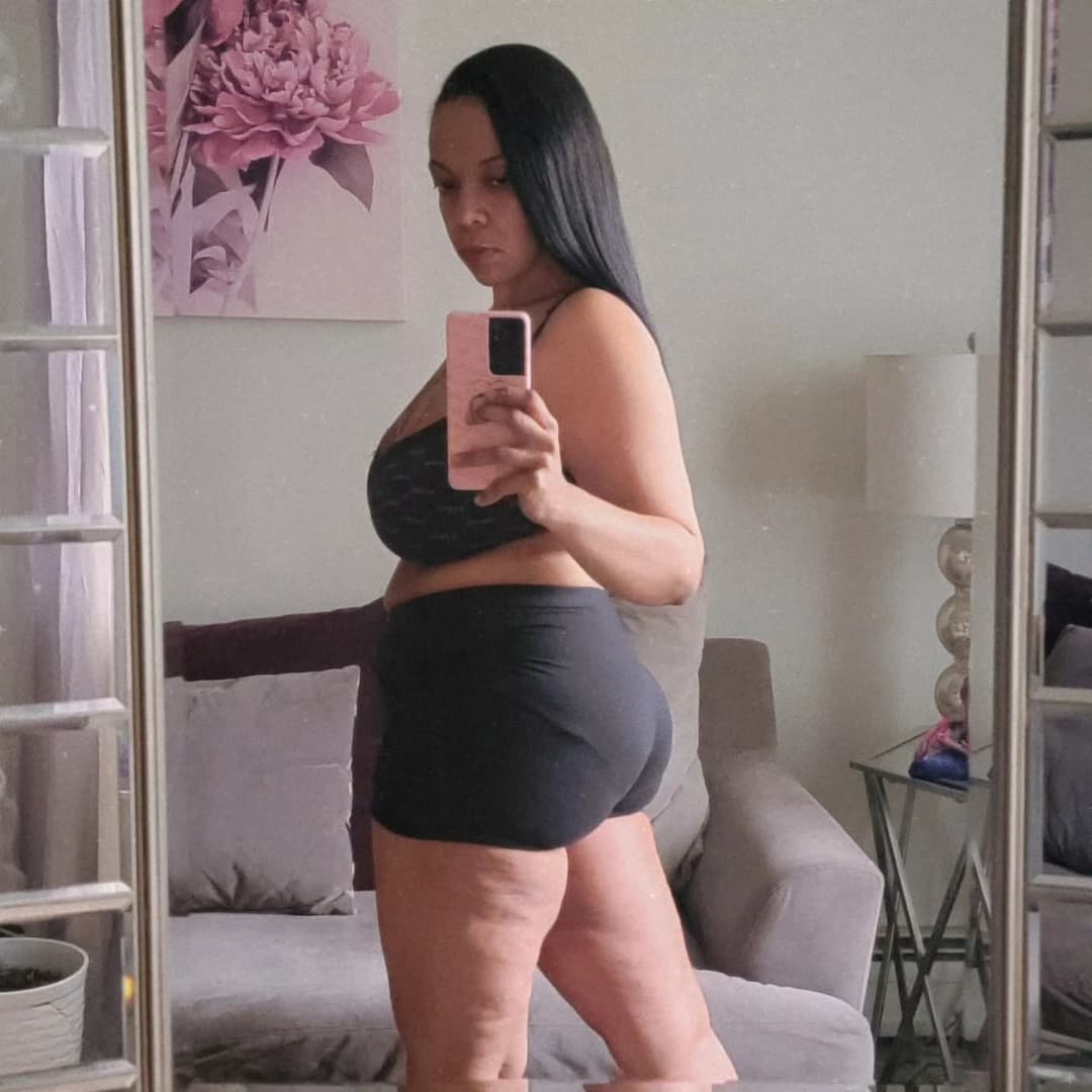 Click to view full size Redbone ebony auntie that got the if We go to the hotel we FUCKIN video & I would not pull out 134