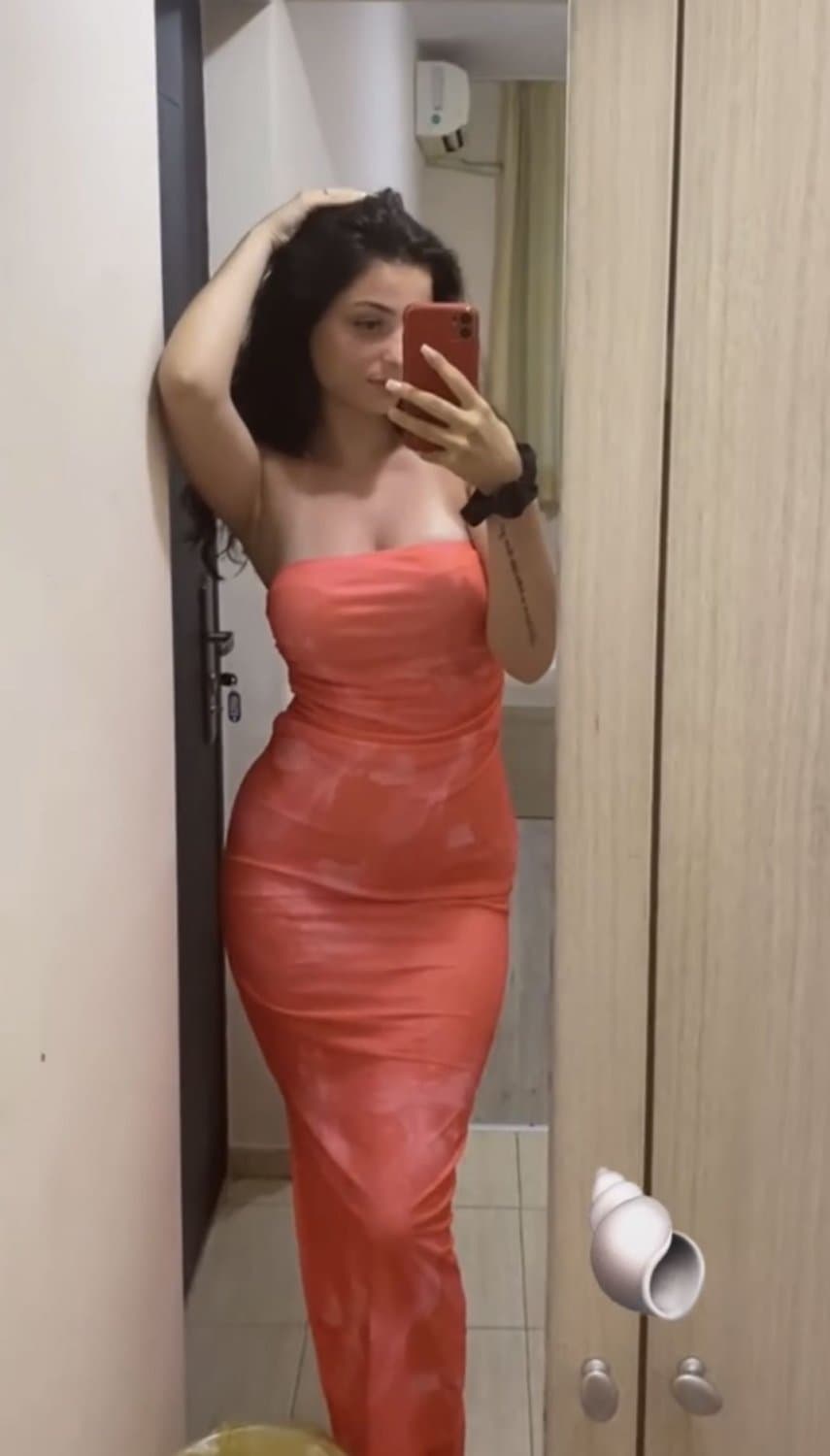 Click to view full size She asked me not to post, but enjoys it anyway