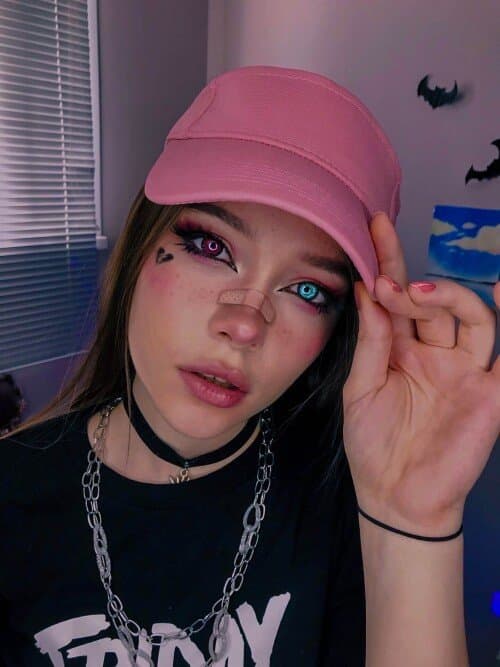 Click to view full size Random Stuff^^