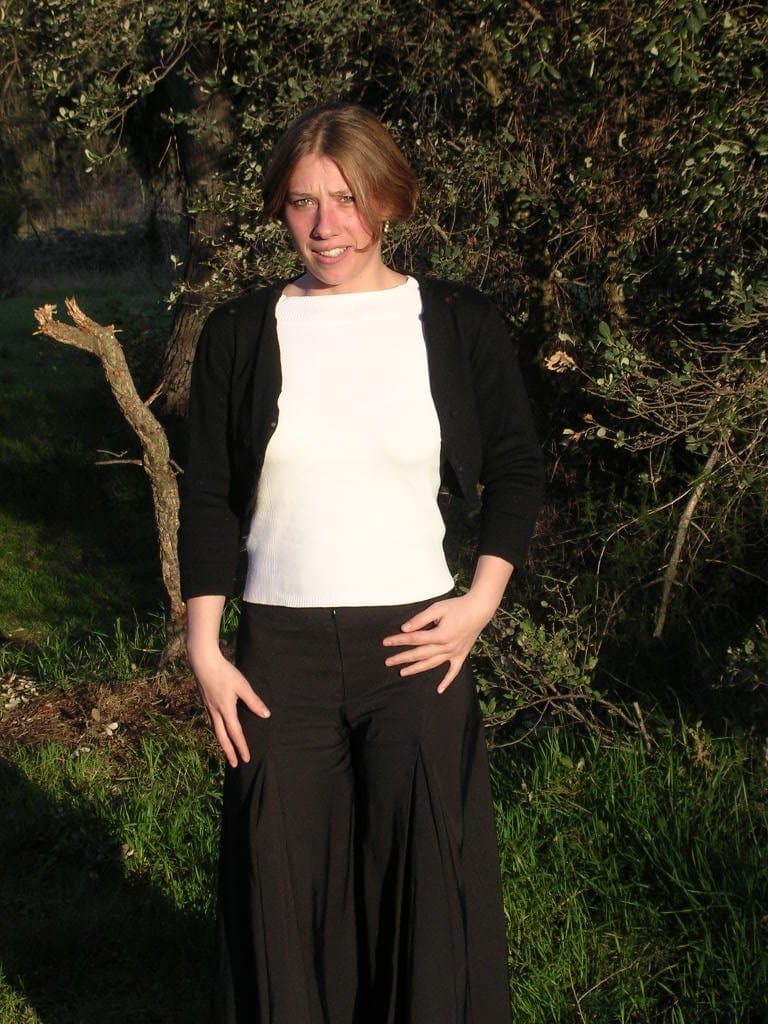 Click to view full size Classic: Toothy Wife In Butterfly Panties