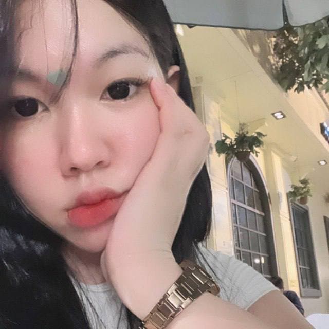 Click to view full size Dara Tik Tok