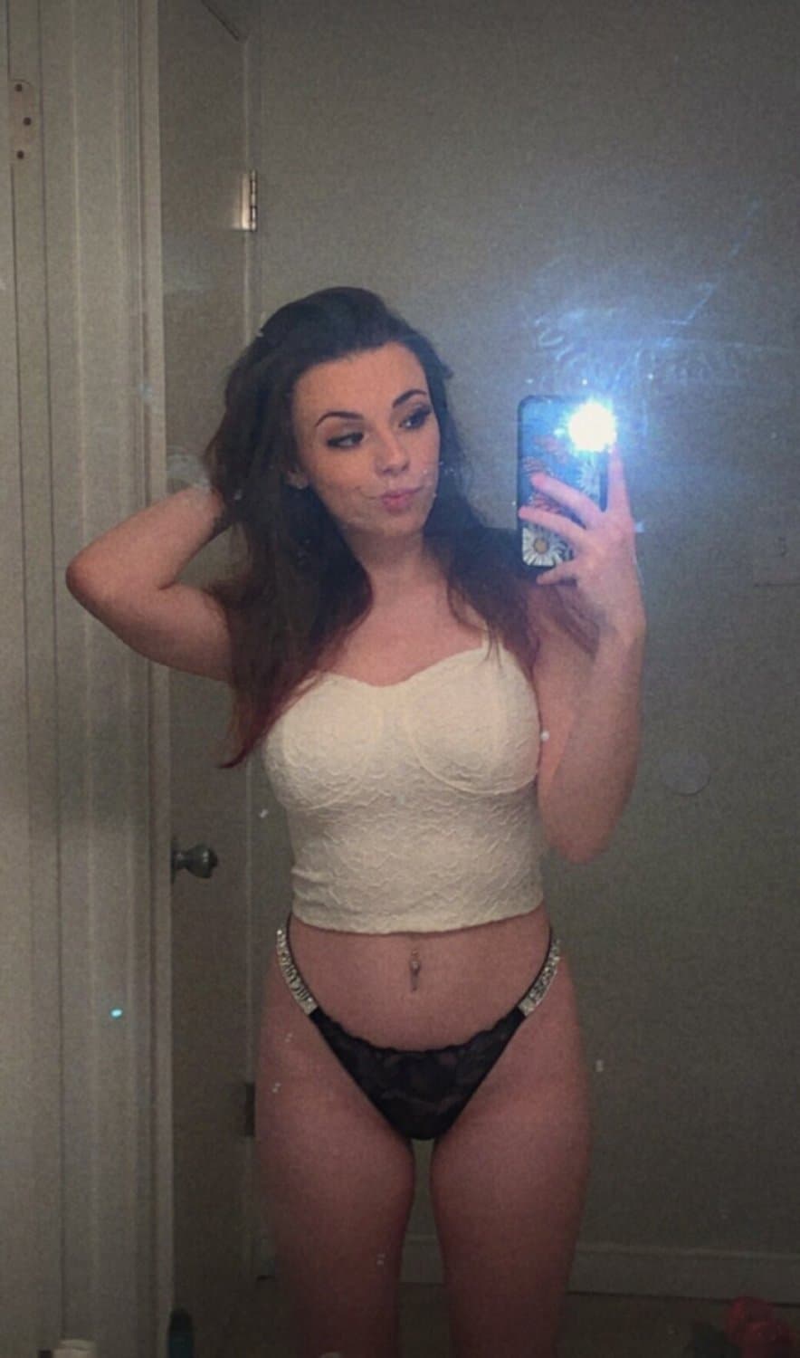 Click to view full size Lost dau