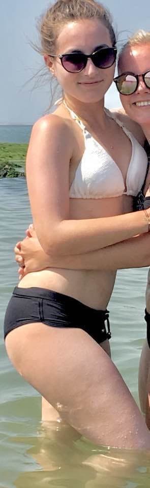 Click to view full size Eva from Manchester UK! Comment her and kik me: hikawaManc2