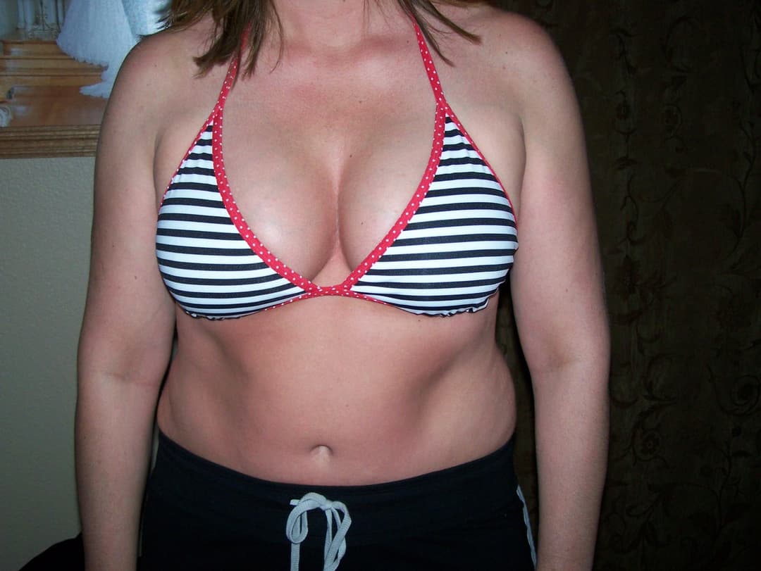 Click to view full size Pussy Stretched over lovers BWC !