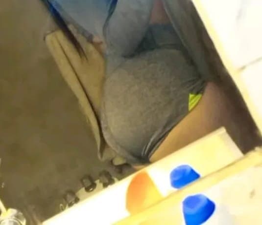 Click to view full size Lindas18??