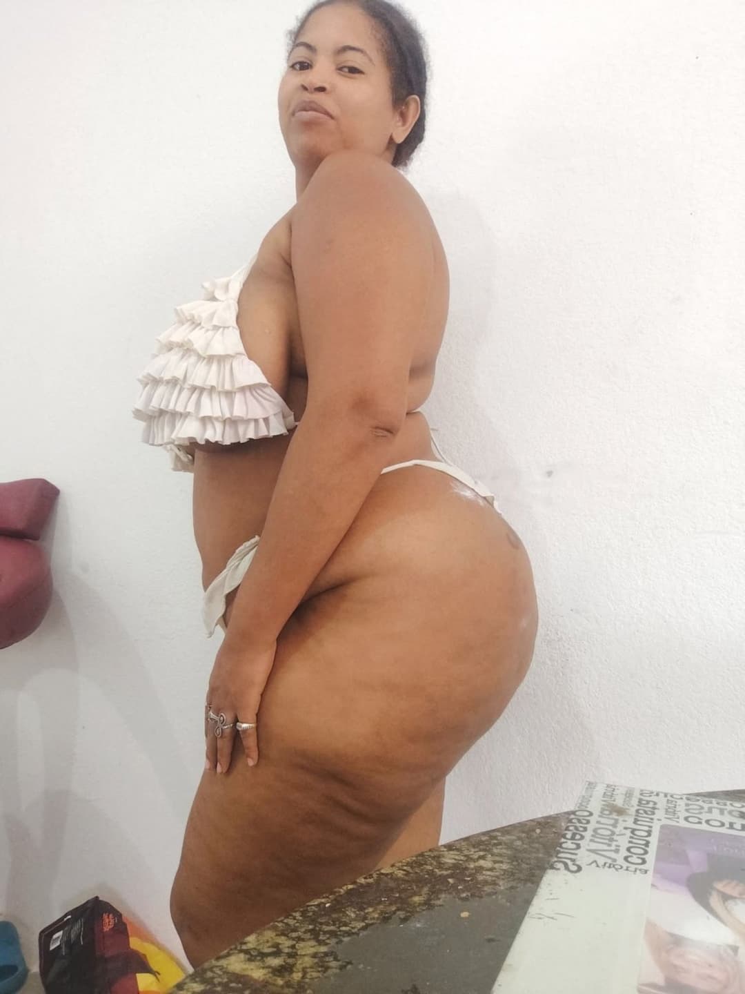 Click to view full size Gordinha tarada e safada