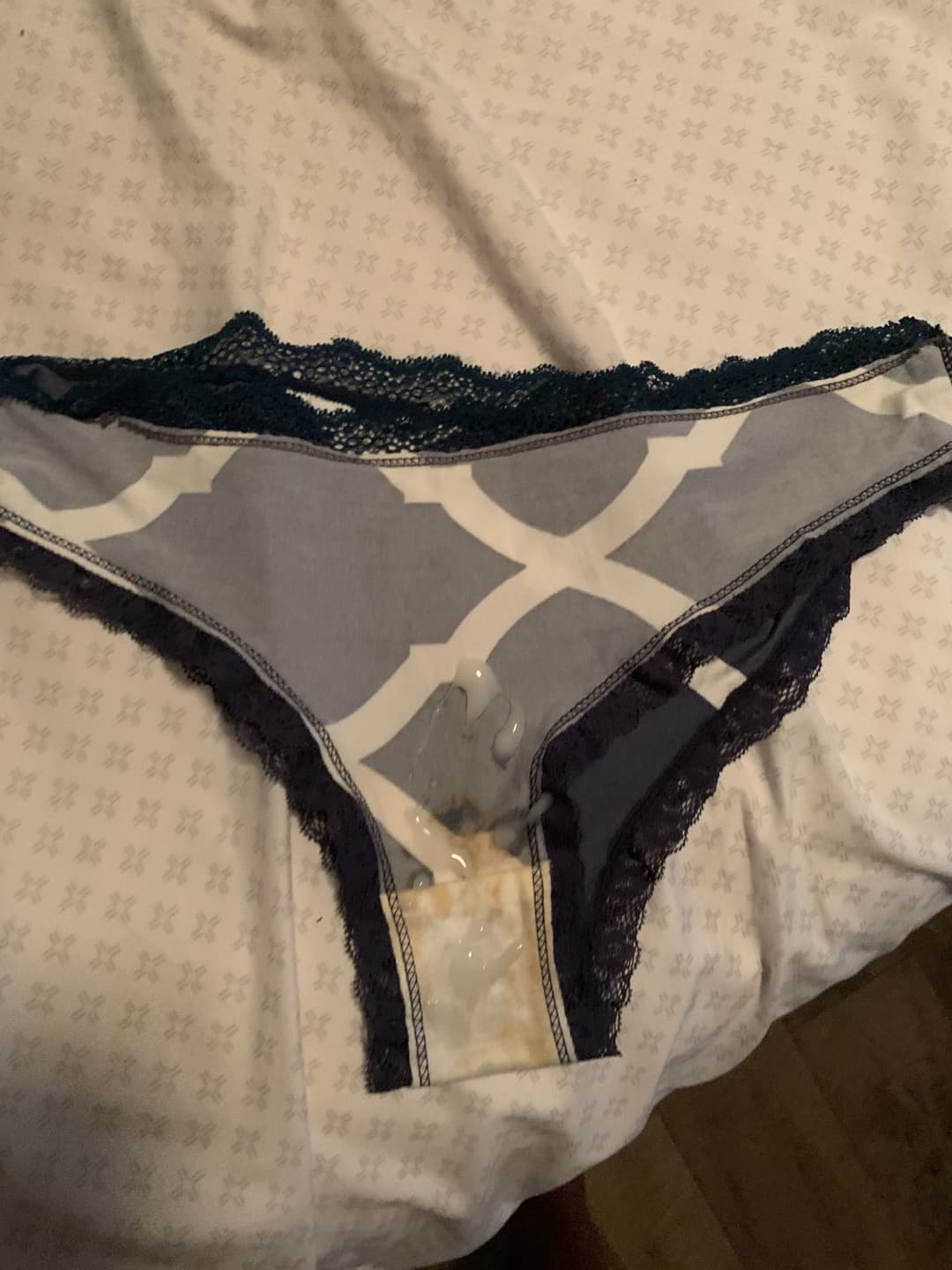 Click to view full size Raiding moms dirty laundry for panties to cum in again