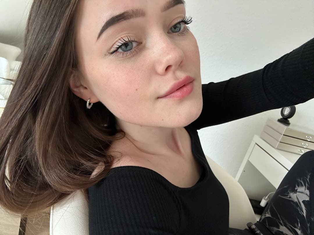 Click to view full size Please ignore me, gone soon